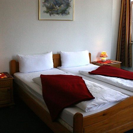 Hotel Village Celle Bagian luar foto