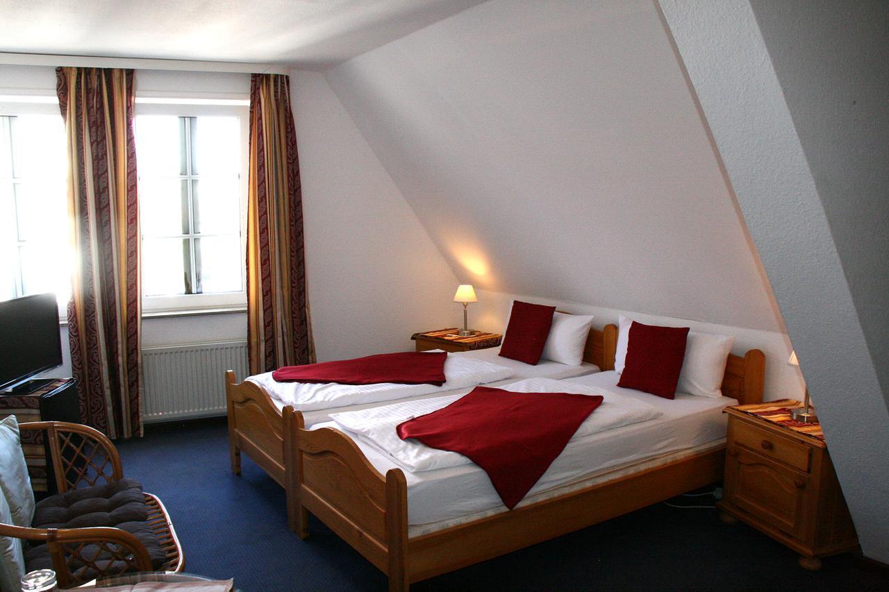 Hotel Village Celle Bagian luar foto