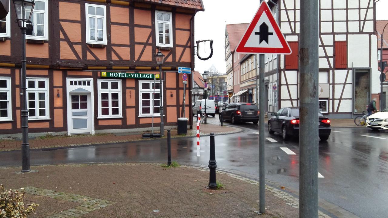 Hotel Village Celle Bagian luar foto